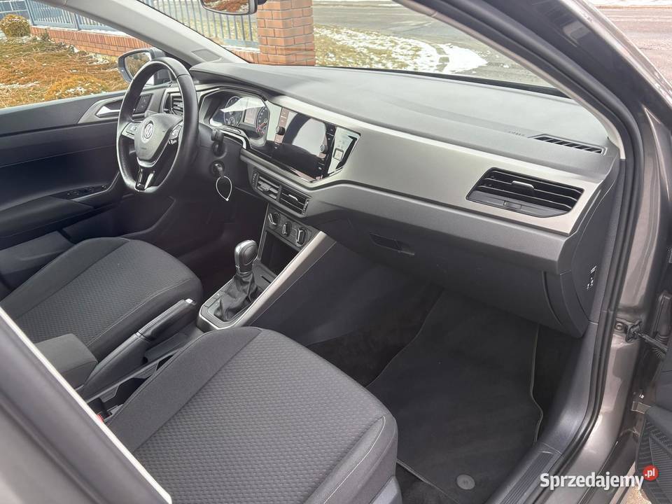 Volkswagen Polo automat niski przebieg 63760km sprzedam