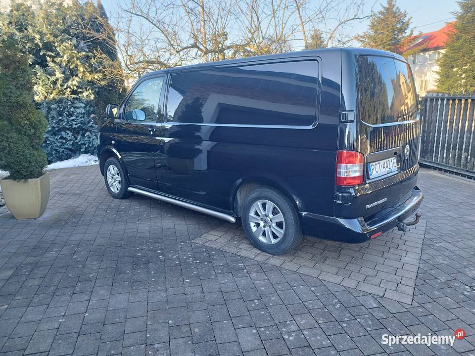 Sprzedam VW T5 2litry 140 blaszak z fabryczną Volkswagen Lubasz