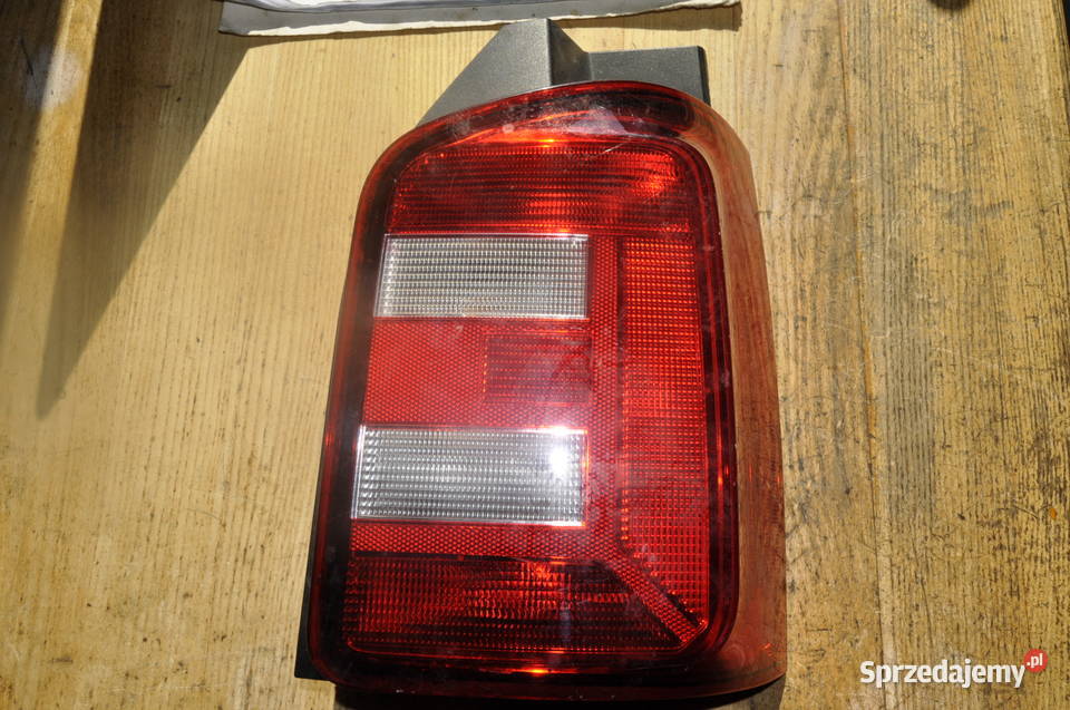 VW T6 16 lampa prawa tylna oryginał Sierakowice