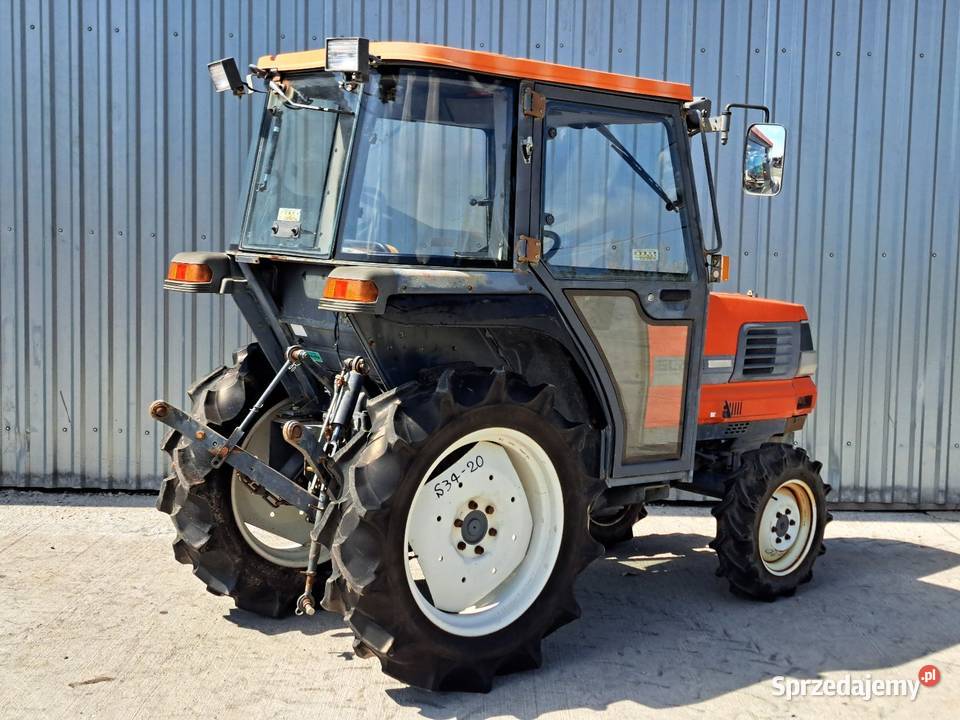 Traktorek traktor KUBOTA GL240D 24 44 Rewers mechaniczny Rolnictwo Małuszyn
