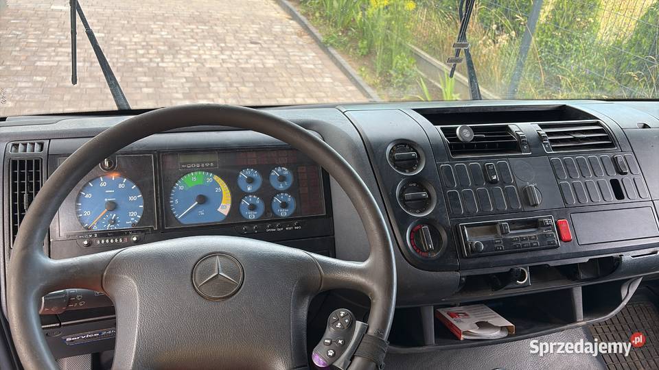 Mercedes atego 815 laweta pomorskie