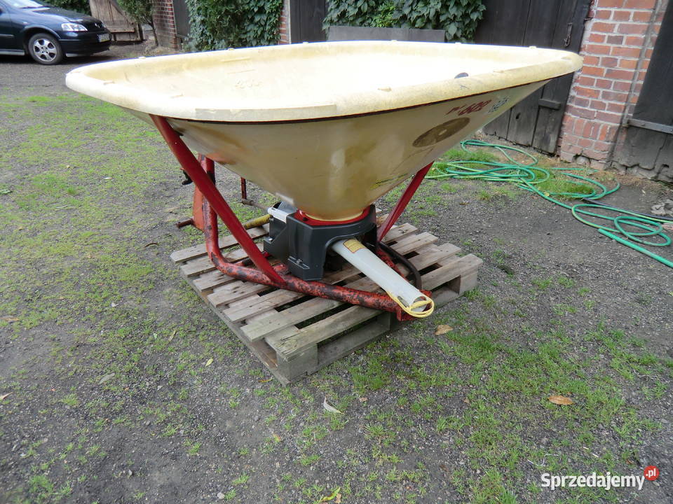 Rozsiewacz Vikon 600 Włoszakowice