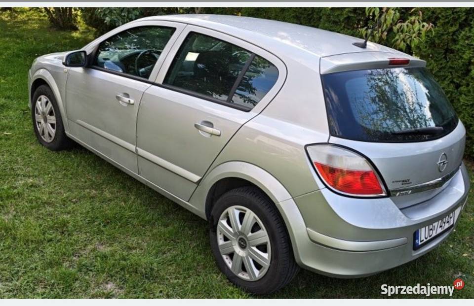 Opel Astra H 18b