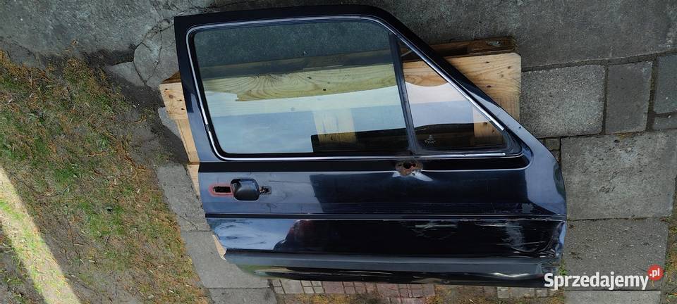 VW Golf 2 drzwi przednie prawe z dzieloną szybą śląskie Katowice sprzedam