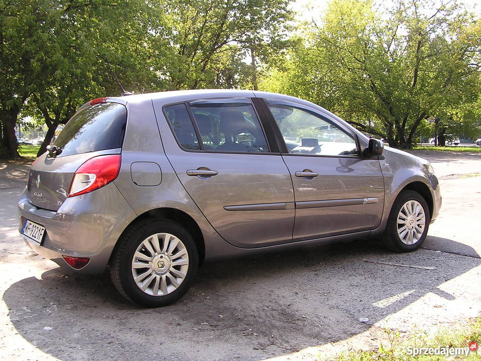 Renault Clio III Night and Day TCe 100 wersja Warszawa