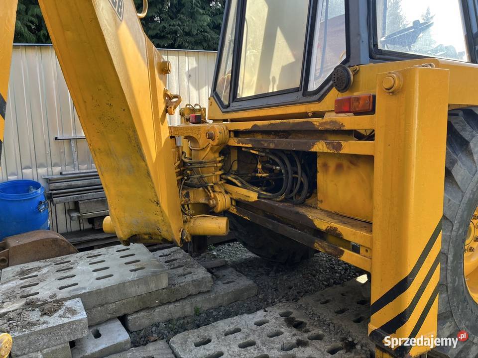 Koparkoładowarka JCB 3d