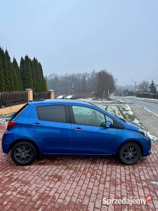 Toyota Yaris lift Salon Polska niski przebieg Yaris Zgierz