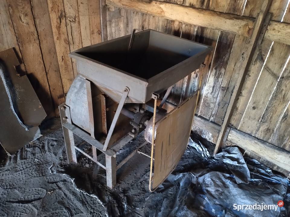 MŁYNEK DO ŚRUTY Wawrochy