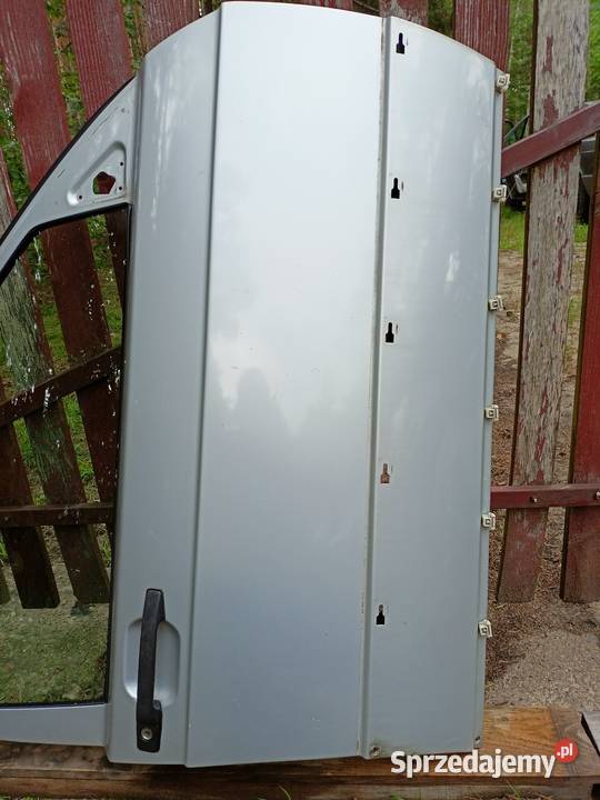 Mercedes 190 W201 drzwi przód prawe srebrne Skarżysko-Kamienna sprzedam