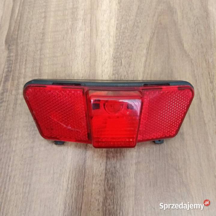 Lampa rowerowa na bagażnik Świebodzice sprzedam