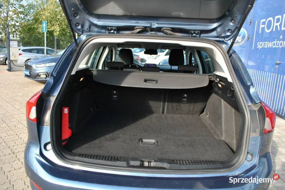 Ford Focus Kombi Connected 15 EcoBlue 120 ASO Białystok