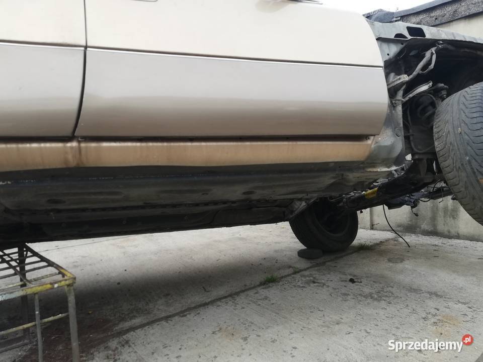 Próg prawy słupek UCF10 LS400 Lexus LS 400 śląskie Częstochowa