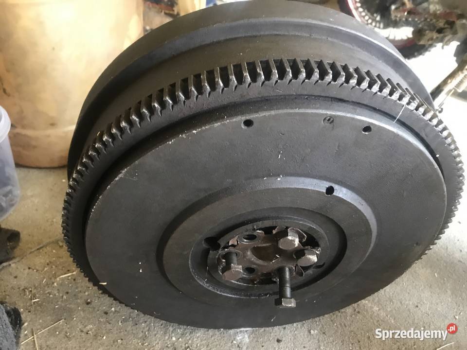 Koło zamachowe Ursus 330 Łososina Dolna sprzedam