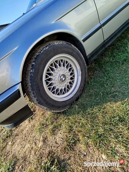 BMW E34 520 135 kujawsko-pomorskie Grążawy
