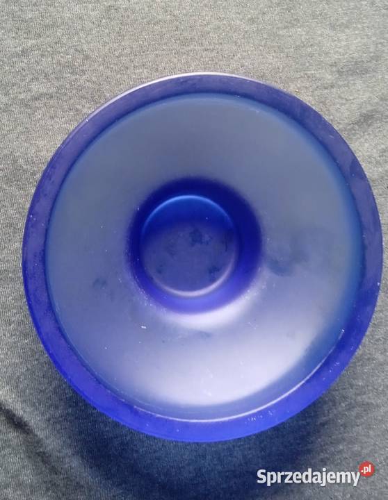 Skandynawski świecznik tealight szkło kobaltowe Porcelana i szkło Koźminek