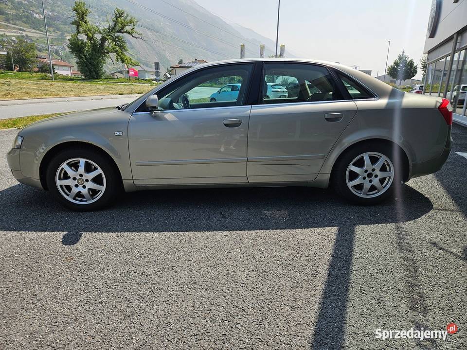 Szyba boczna drzwi lewy przód Audi A4 B6 B7