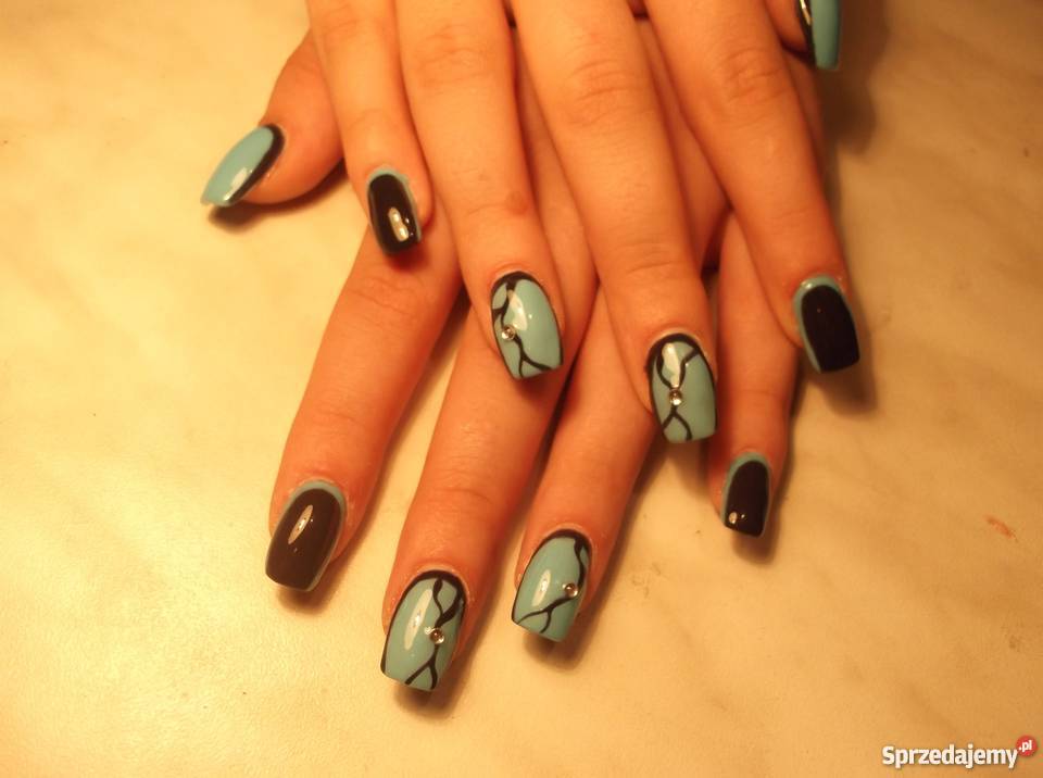 na manicure Mokotow 40 Warszawa sprzedam