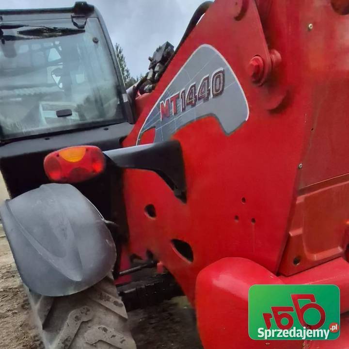 Siłownik wysuwu ramienia Manitou MT 1440 sprzedam