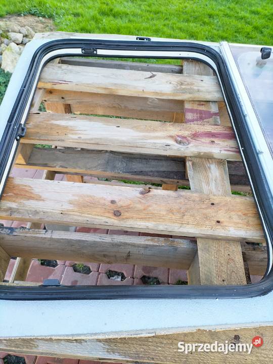 Okno boczne Pińczów