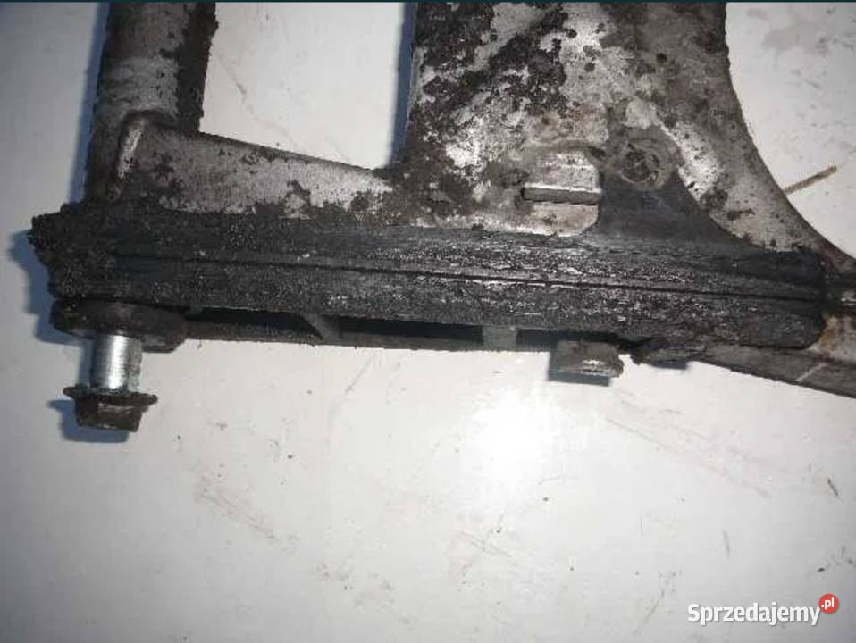 Ślizg łańcucha Daelim vs 125 wielkopolskie Ostrzeszów sprzedam