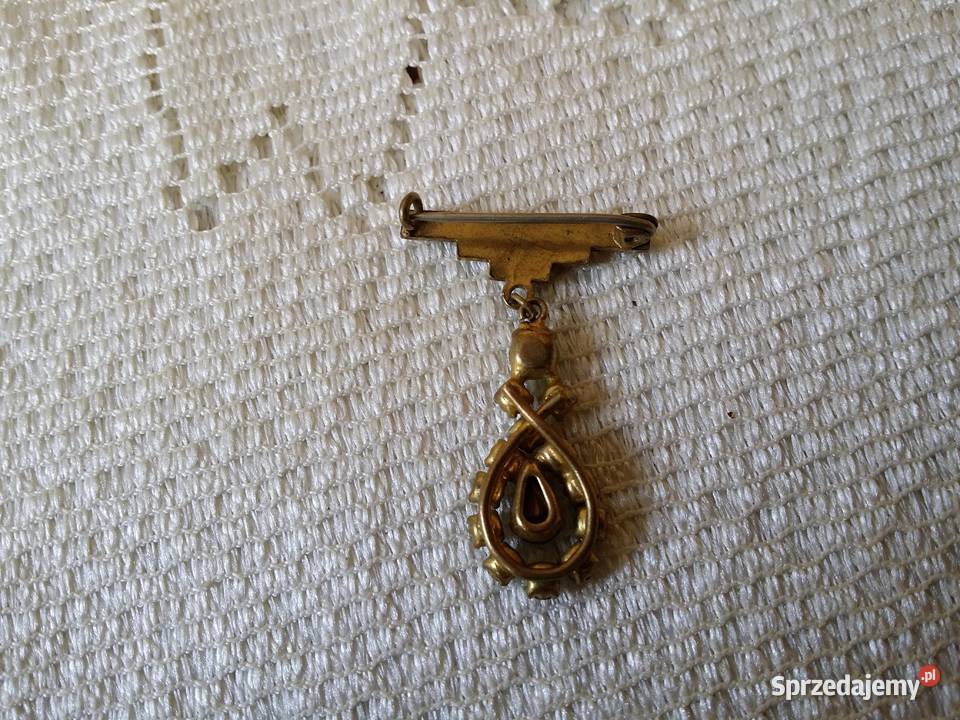 Stara broszka mosiężna z przywieszką