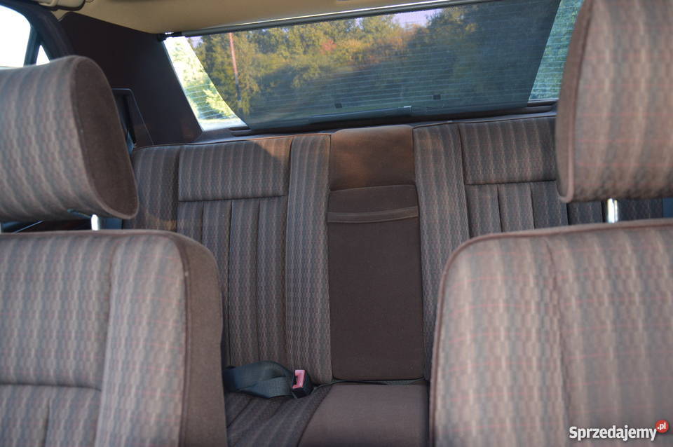 MERCEDES 124 175 PIĘKNY ŚRODEK automatyczna Łódź