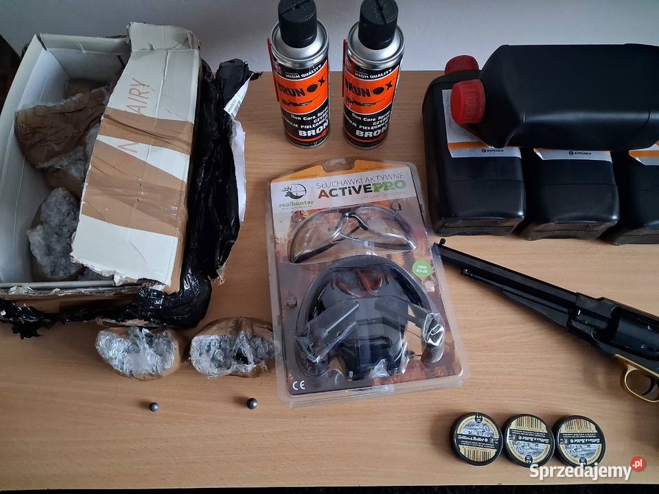 Rewolwer czarnoprochowy akcesoria Kraków