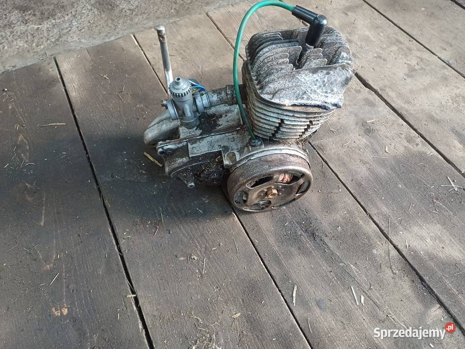 silnik wsk 125 do remontu Ścigów sprzedam