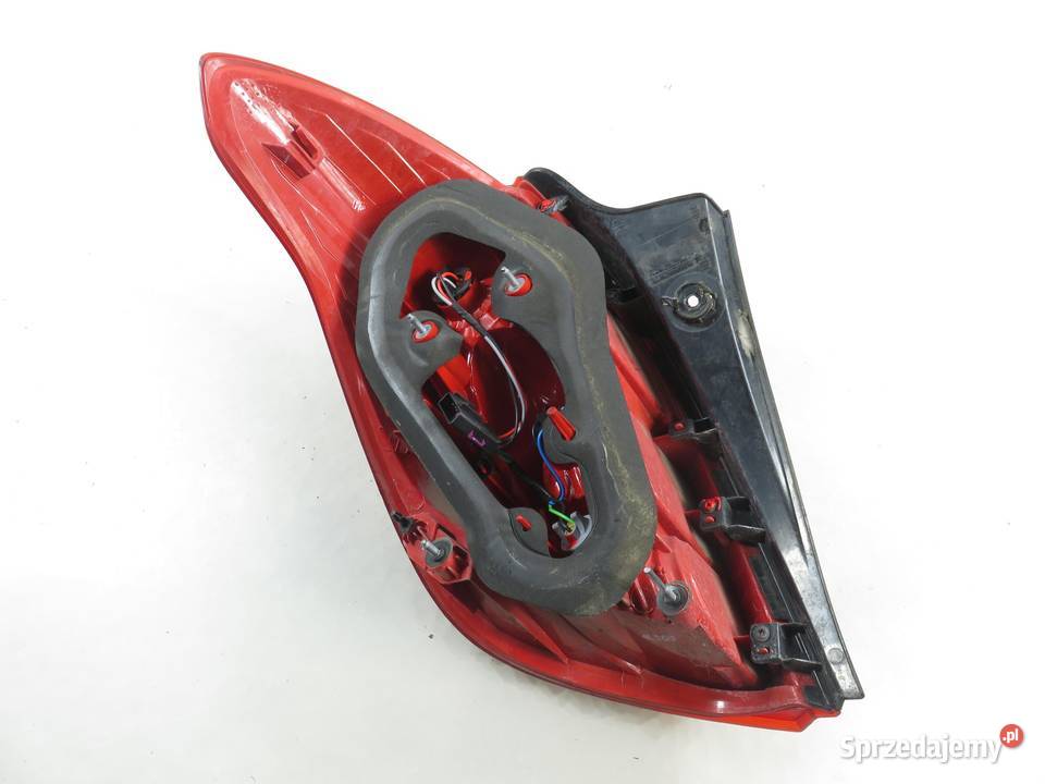 LAMPA PRAWA TYLNA OPEL MOKKA MOKKA X osobowe małopolskie sprzedam