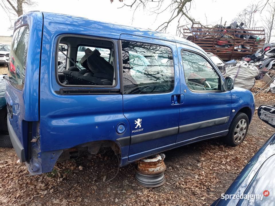 Peugeot Partner 20 66 kW 2004 r dawca części Szklarka Myślniewska