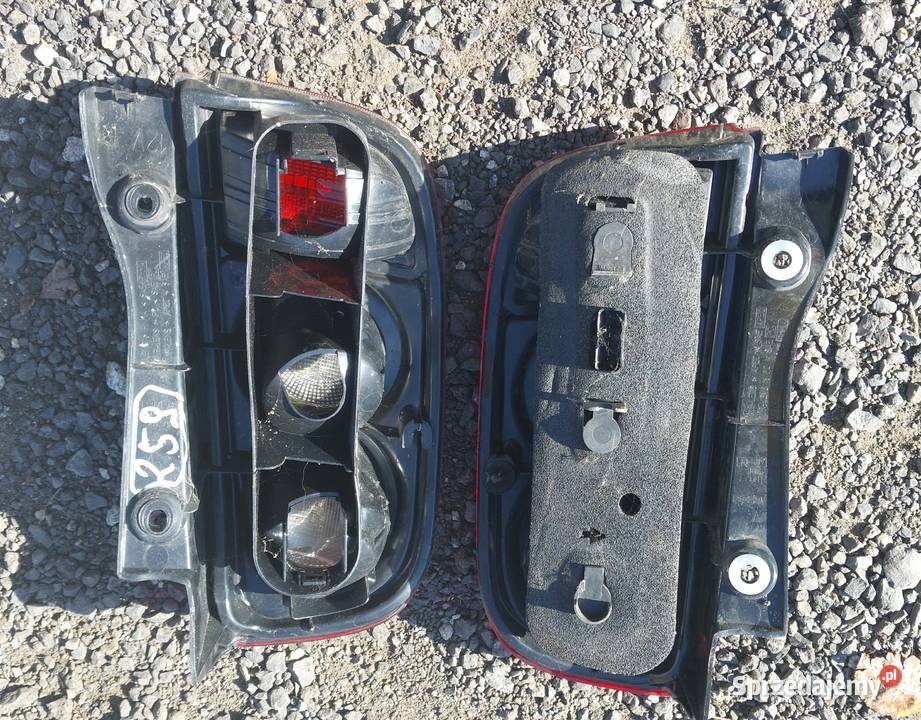 Nissan Micra k12 2003 2006 lampa tył prawa lewa dolnośląskie Byków