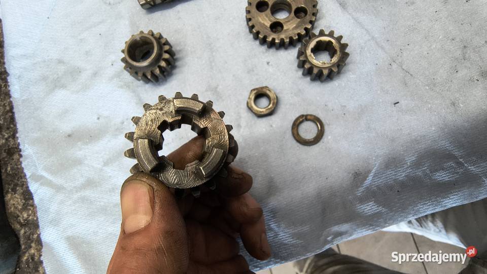 Skrzynia biegów cz 175 model 450 Części i akcesoria motocyklowe sprzedam