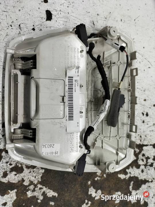 SCHOWEK PODSUFITKI NA OKULARY Ford Focus Mk3 świętokrzyskie