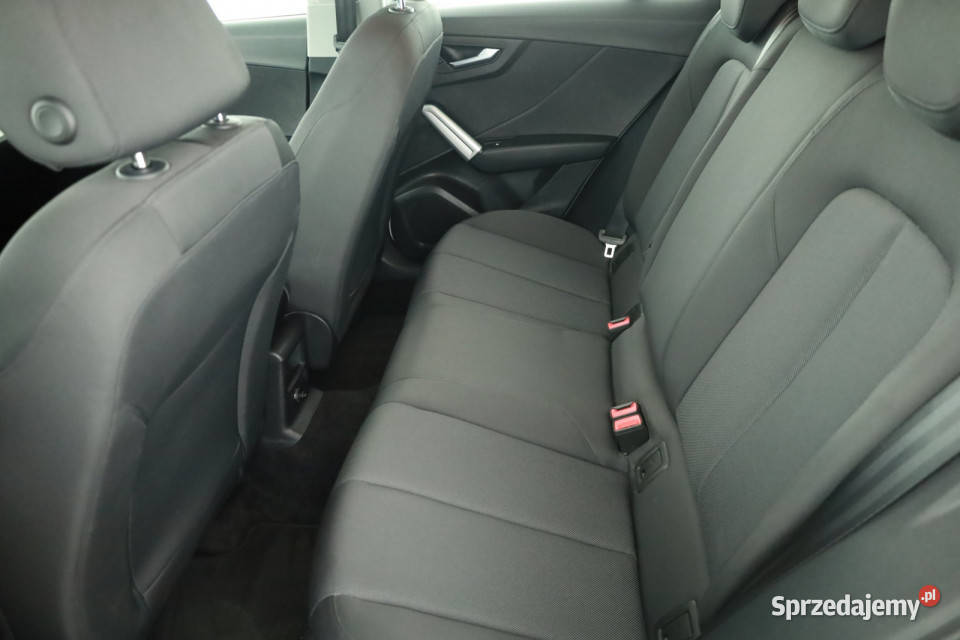 Audi Q2 35 TFSI asystent pasa ruchu mazowieckie Piaseczno