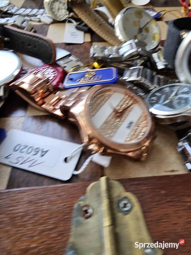 Zegarki różne rodzaje hurt używane Warszawa
