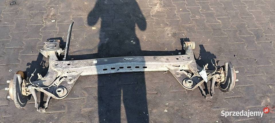 BELKA SANKI TYŁ SKODA OCTAVIA III osobowe Lipno sprzedam