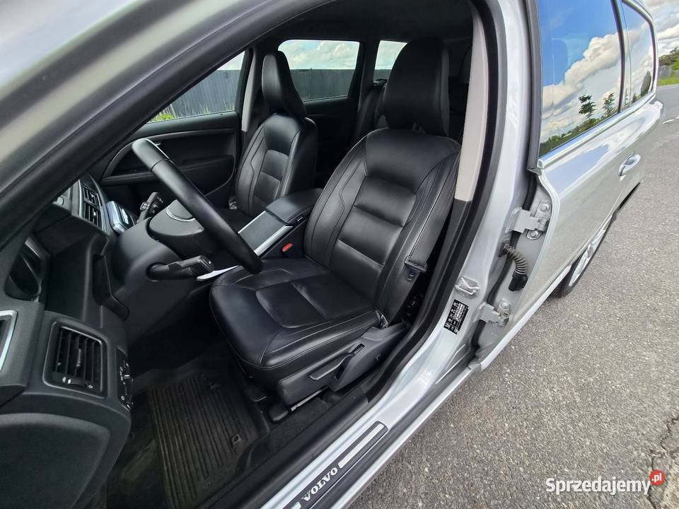 Volvo V70 20 D4 181 1 właściciel bezwypadkowy V70