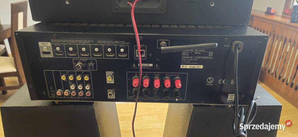 Amplituner Yamaha RXV479 z kolumnami