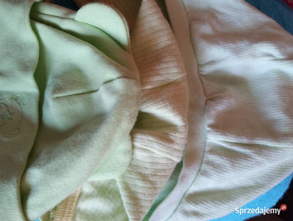 2część ubrań chłopca żółty/złoty Siemiatycze sprzedam