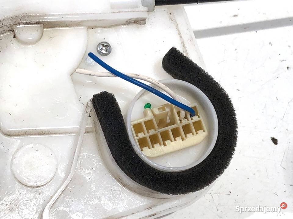 ZAMEK DRZWI PRAWY TYŁ MITSUBISHI MIRAGE SPACE