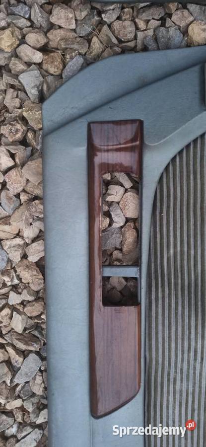 Mercedes W126 boczki tapicerki drzwi z drewnem sprzedam