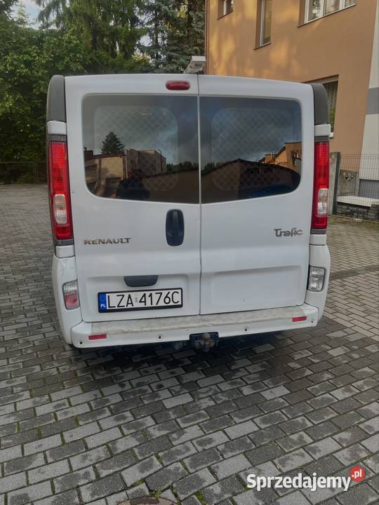 Renault Trafic 20 dci 115 niski przebieg manualna Trafic Zamość