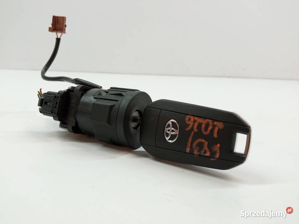 STACYJKA 9673257480 9663123380 9809825277 Toyota sprzedam