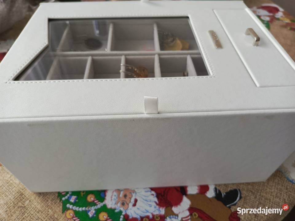 Szkatułka na biżuterię Stargard