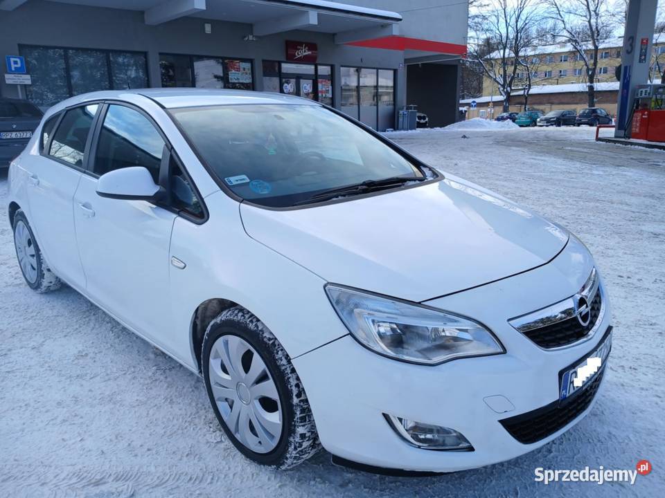 Opel Astra J 14GAZ Bez Korozji 2010r Manualna