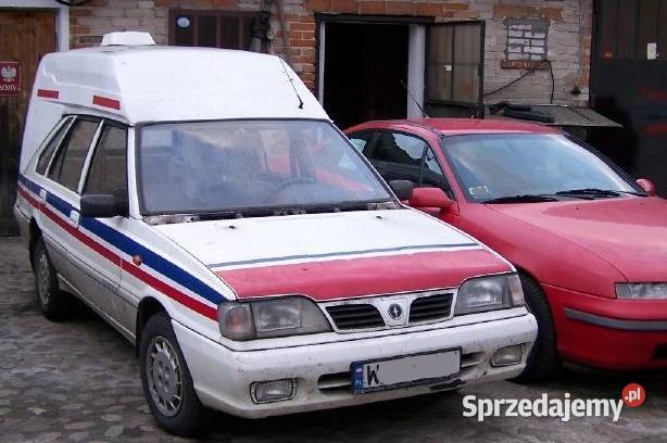 Polonez Cargo Ambulans