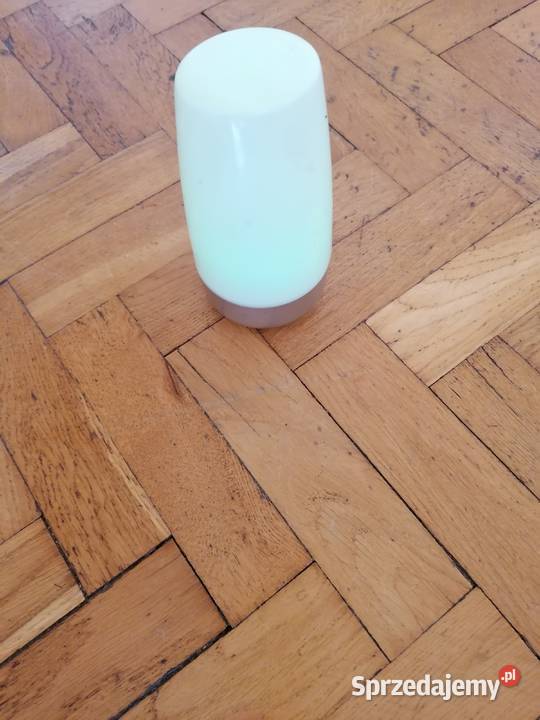 Lampka zmienia kolor Oświetlenie Oświetlenie Gdańsk