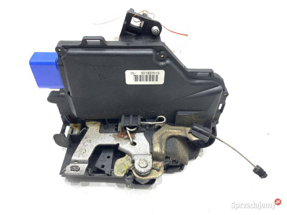 ZAMEK DRZWI LEWY PRZÓD VW TOURAN Hatchback