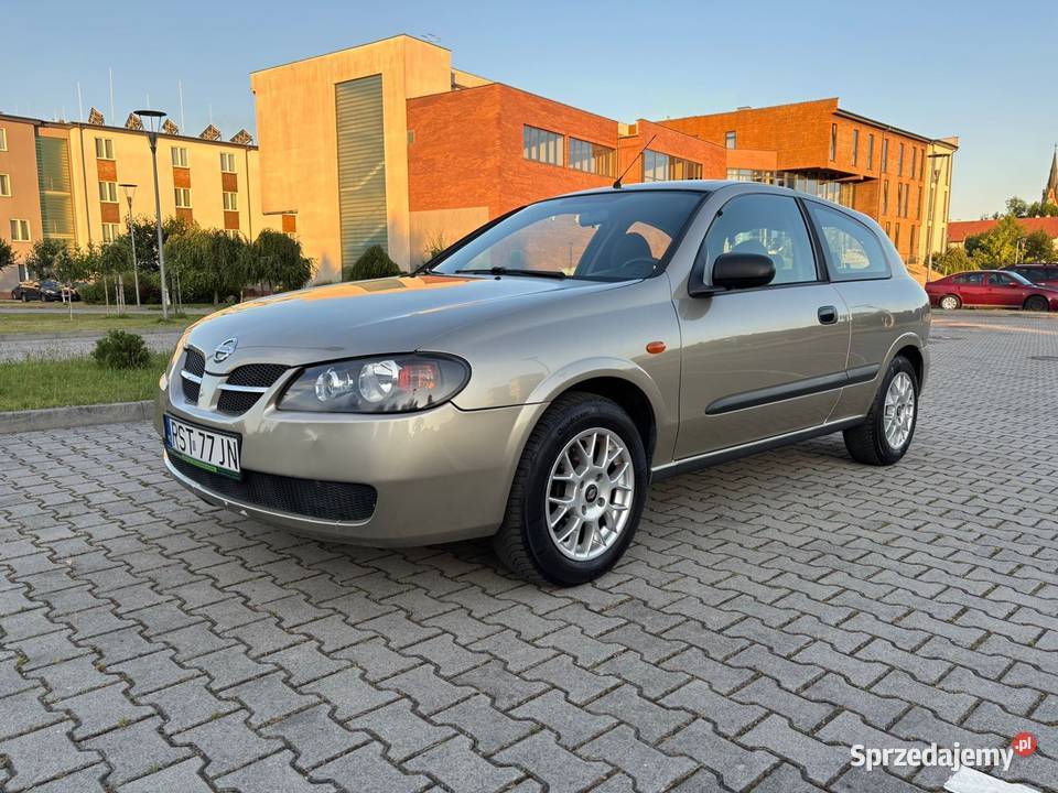 Nissan Almera N16 15 Benzyna 2003r Klimatyzacja aluminiowe felgi Rzeszów