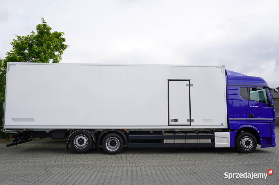 Nowy MAN TGX 26400 NOWA chłodnia IGLOOCAR 20epal małopolskie Kraków